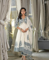Enjoy your Festive with our amazing Alia style suit set