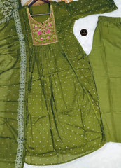 beutiful work on yoke Anarkali kurti Set